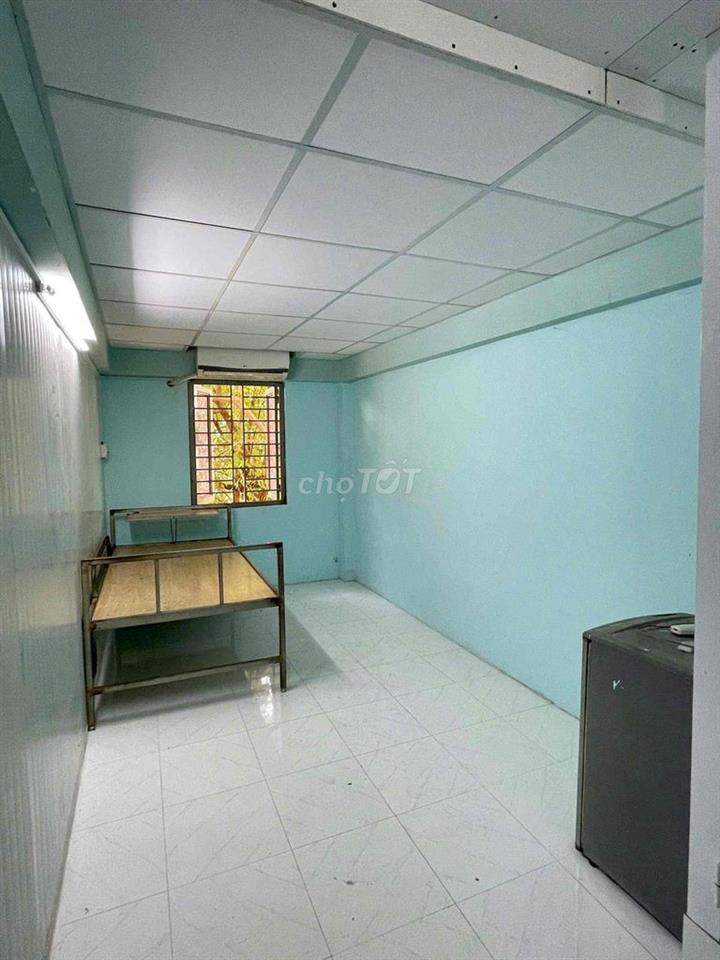 NGAY SAU LƯNG GIGAMALL PHẠM VĂN ĐỒNG