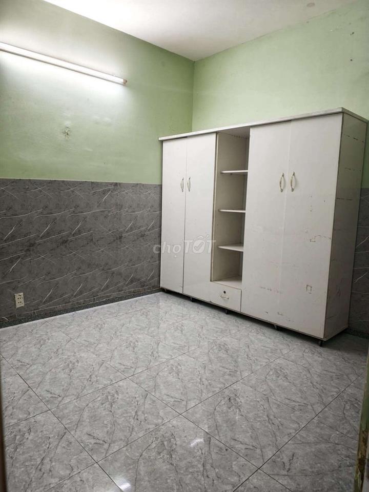 cho thuê PHÒNG 43m2 4,5 tr