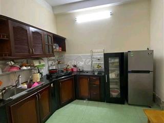 TÌM 1 BẠN NỮ THUÊ PHÒNG TRONG NHÀ NGUYÊN CĂN