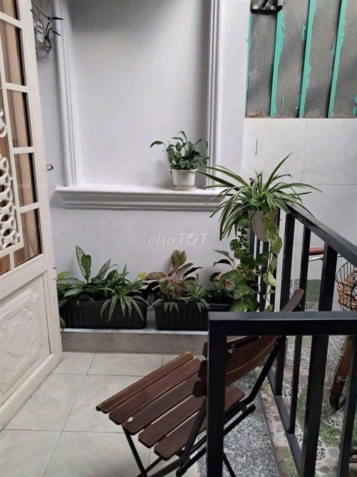 PHÒNG FULL NỘI THẤT, MÁY LẠNH