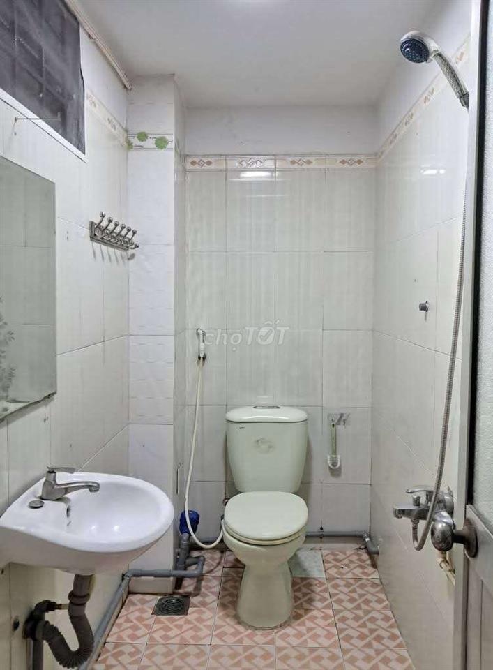PHÒNG FULL NỘI THẤT, MÁY LẠNH