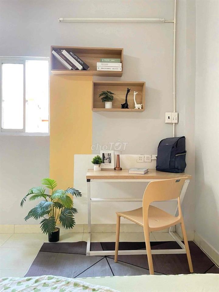 STUDIO NGAY CAO ĐẲNG CÔNG THƯƠNG - LÊ VĂN VIỆT - NGÃ TƯ THỦ ĐỨC