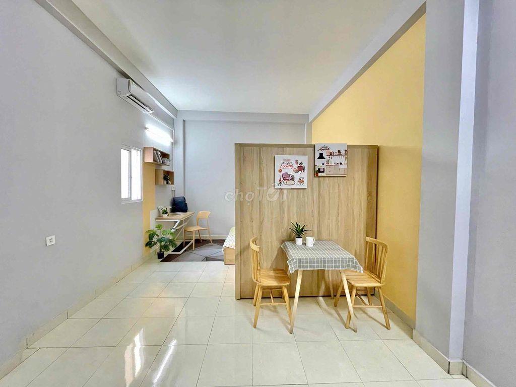 STUDIO NGAY CAO ĐẲNG CÔNG THƯƠNG - LÊ VĂN VIỆT - NGÃ TƯ THỦ ĐỨC