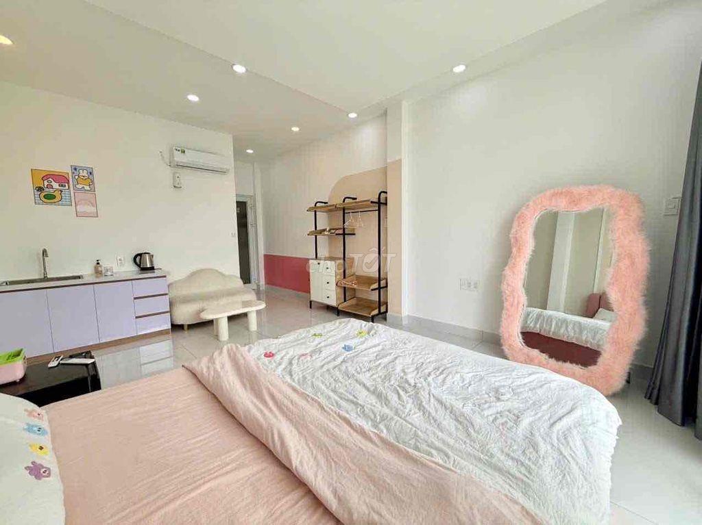 STUDIO BAN CÔNG NGAY CAO ĐẲNG CÔNG THƯƠNG - ĐỖ XUÂN HỢP - XA LỘ HÀ NỘI