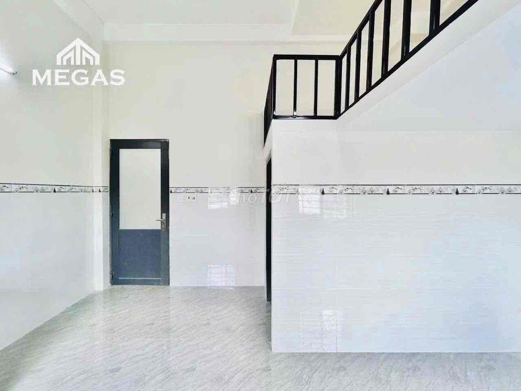 ĐẦU THÁNG 9 TRỐNG GẦN SPKT - GTVT - HCMUS - FPT - VINCOM LÊ VĂN VIỆT