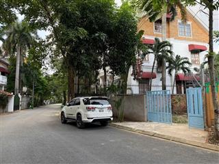 Cho thuê nhà container giá rẻ đường Nguyễn Văn Hưởng Thảo Điền