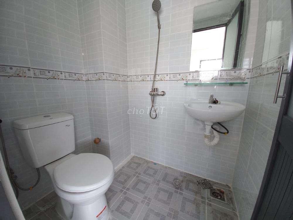 phòng trống ở được 4 người