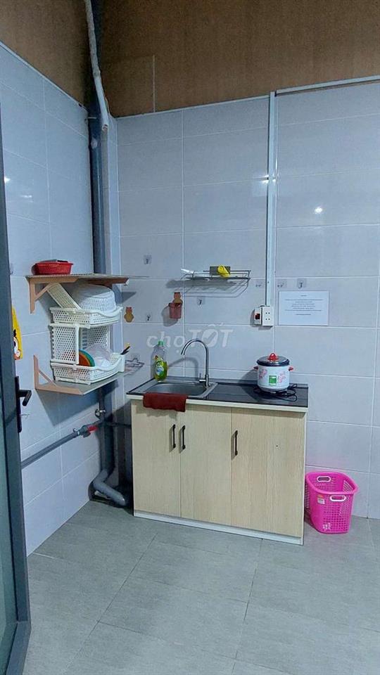 1.9 triệu Duplex Nữ, full nội thất QL13 gần Vạn Phúc