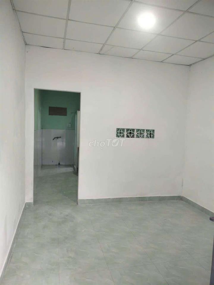 phòng trọ kiôt tách biệt với chủ 