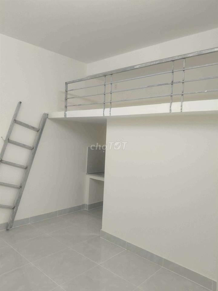 Tìm bạn Nữ ở ghép