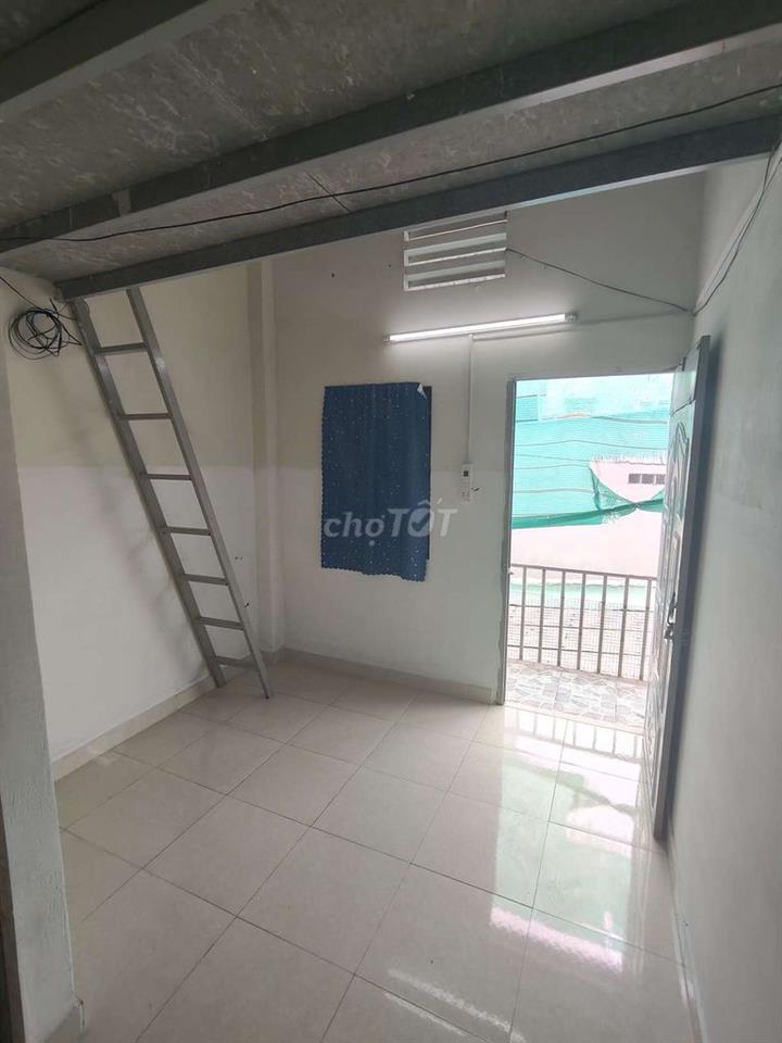 Phòng trọ Giáp Hạnh hiệp bình phước, hiện còn 1 phòng trống