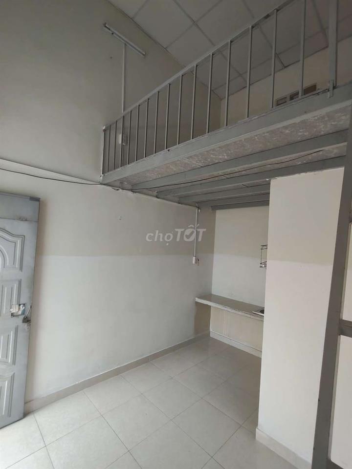 Phòng trọ Giáp Hạnh hiệp bình phước, hiện còn 1 phòng trống