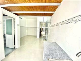 3TR5 MÁY LẠNH - NGAY CAO ĐẲNG CÔNG THƯƠNG - NGÃ TƯ THỦ ĐỨC