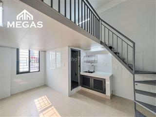 GÁC TRỐNG SẴN NGAY SPKT - ĐH Ngân hàng