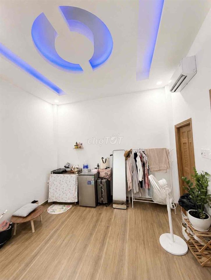 Phòng trọ 20m2 đường 48, Thủ Đức