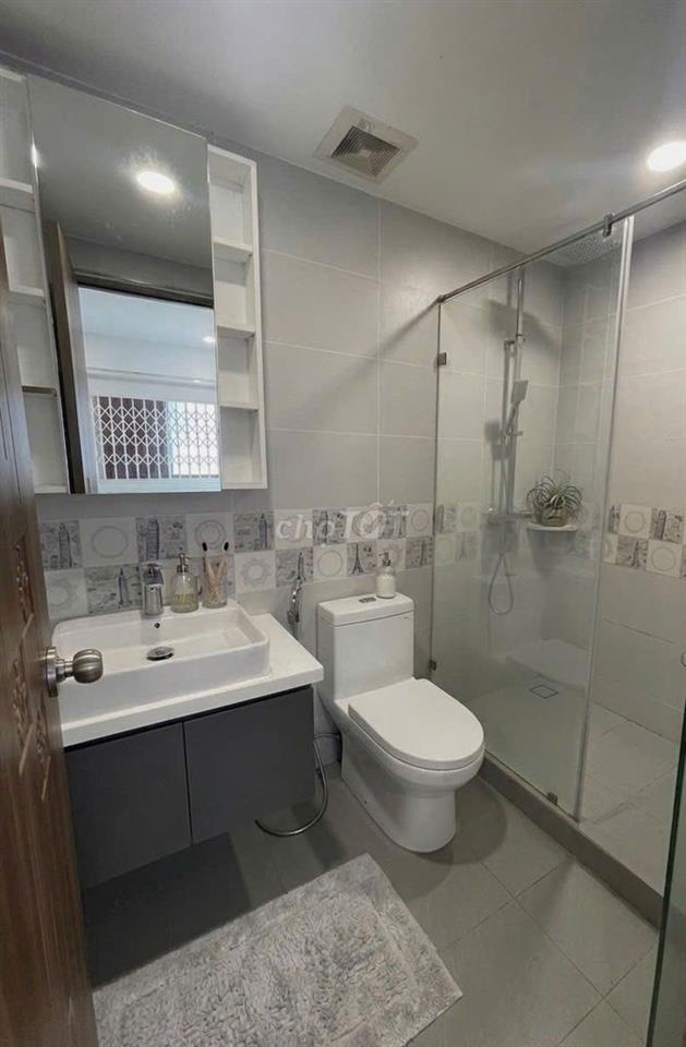 CĂN HỘ DỊCH VỤ FULL NỘI THẤT CÓ BẾP - VẠN PHÚC CITY