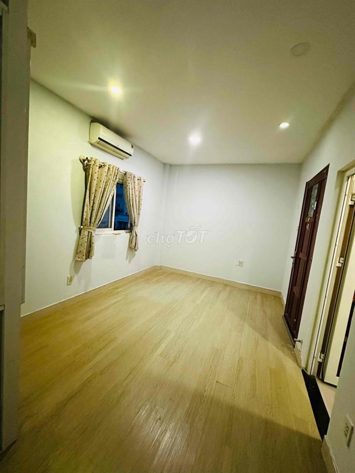 CHO NỮ THUÊ PHÒNG NỘI THẤT CƠ BẢN QUẬN 2