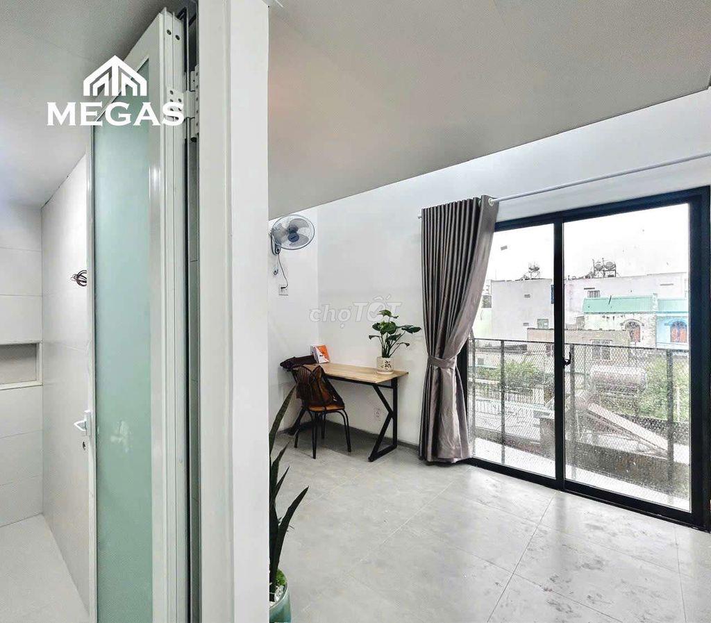 Phòng duplex giá 4x ngay Võ Văn Hát, UFM