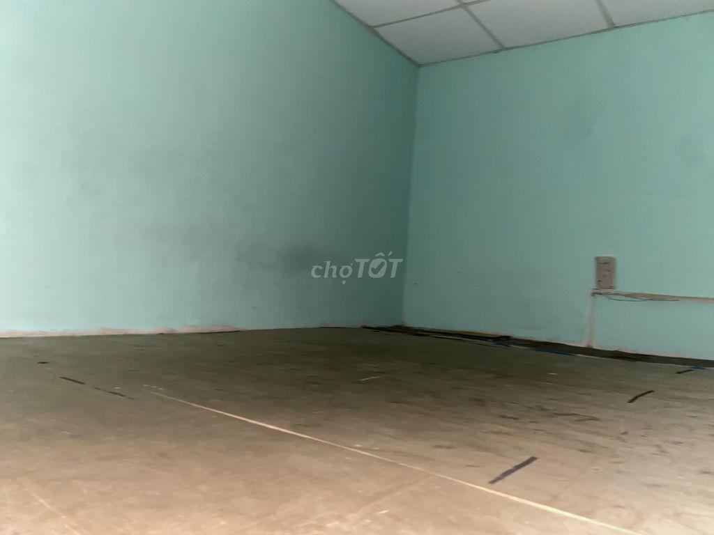 Phòng trọ 22m2 đường 8 gần khu chế xuất Linh Trung giá rẻ 