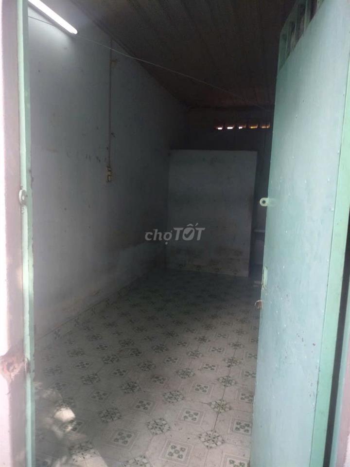 Phòng trọ 20m2 gần khu chế xuất Linh Trung giá rẻ 