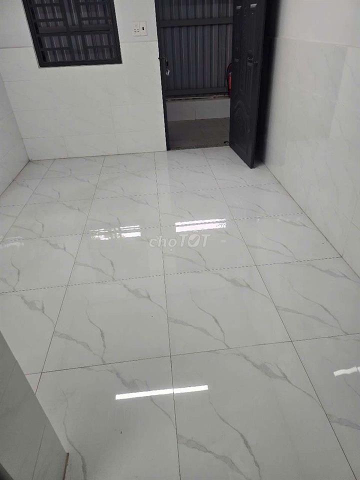 Phòng mới xây ngay ngã tư thủ Đức 