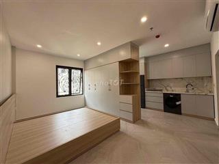 STUDIO FULL NỘI THẤT, BAN CÔNG NGAY NGÃ TƯ THỦ ĐỨC - GA METRO -