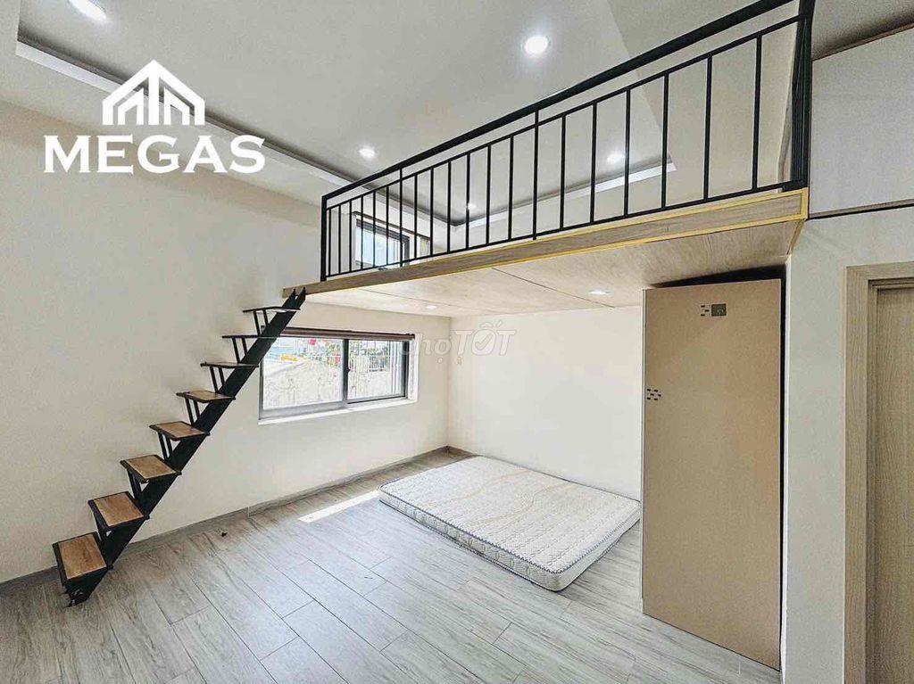 DUPLEX RỘNG RÃI NẰM NGAY LÀNG ĐẠI HỌC