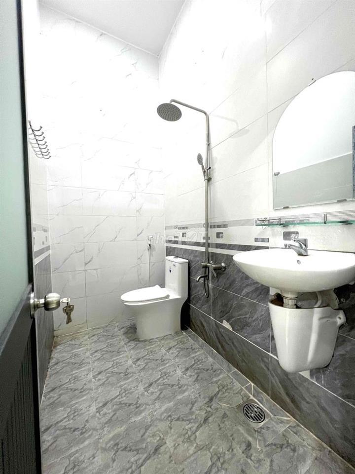 PHÒNG TRỌ QUẬN 2 CỬA SỔ TRỜI CỰC THOÁNG