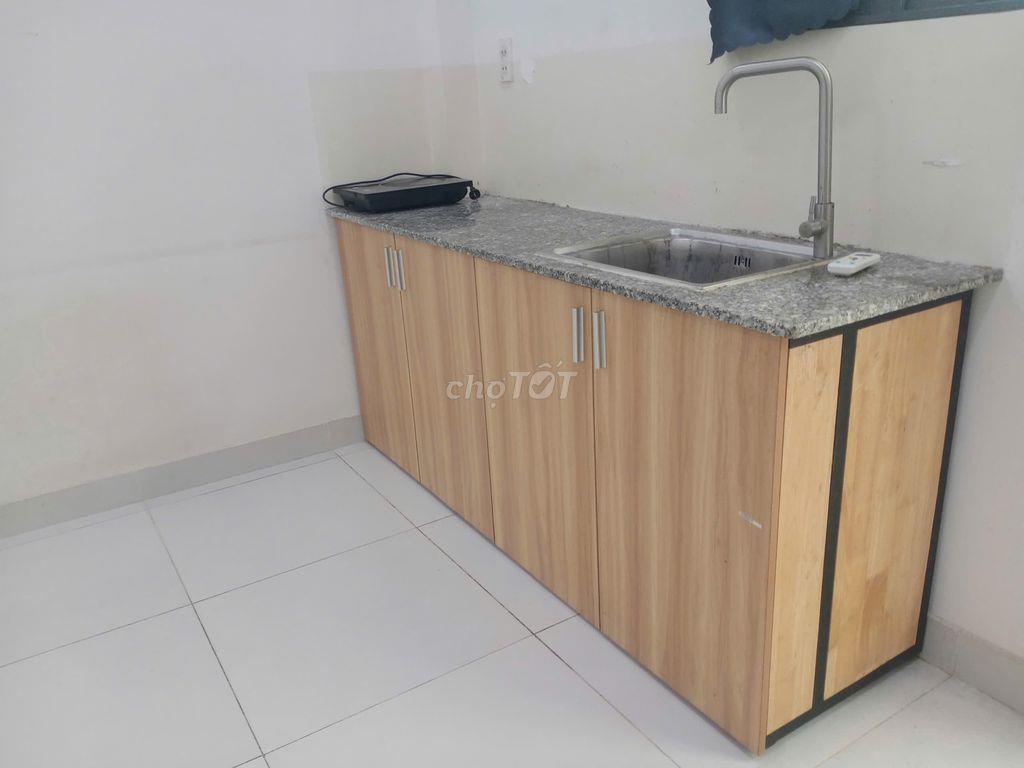 Cho thuê phòng trọ, Không ngập khi mưa lớn, có máy lạnh