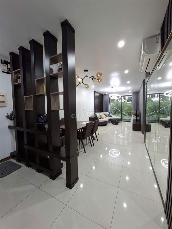 Cho thuê căn hộ Hà Đô Centrosa, 100m2, 2 PN+, 2 WC