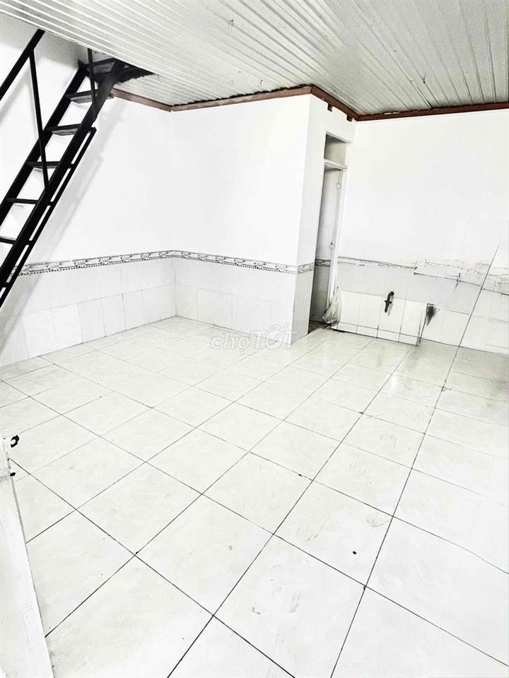phòng trống mới vào ở ngay