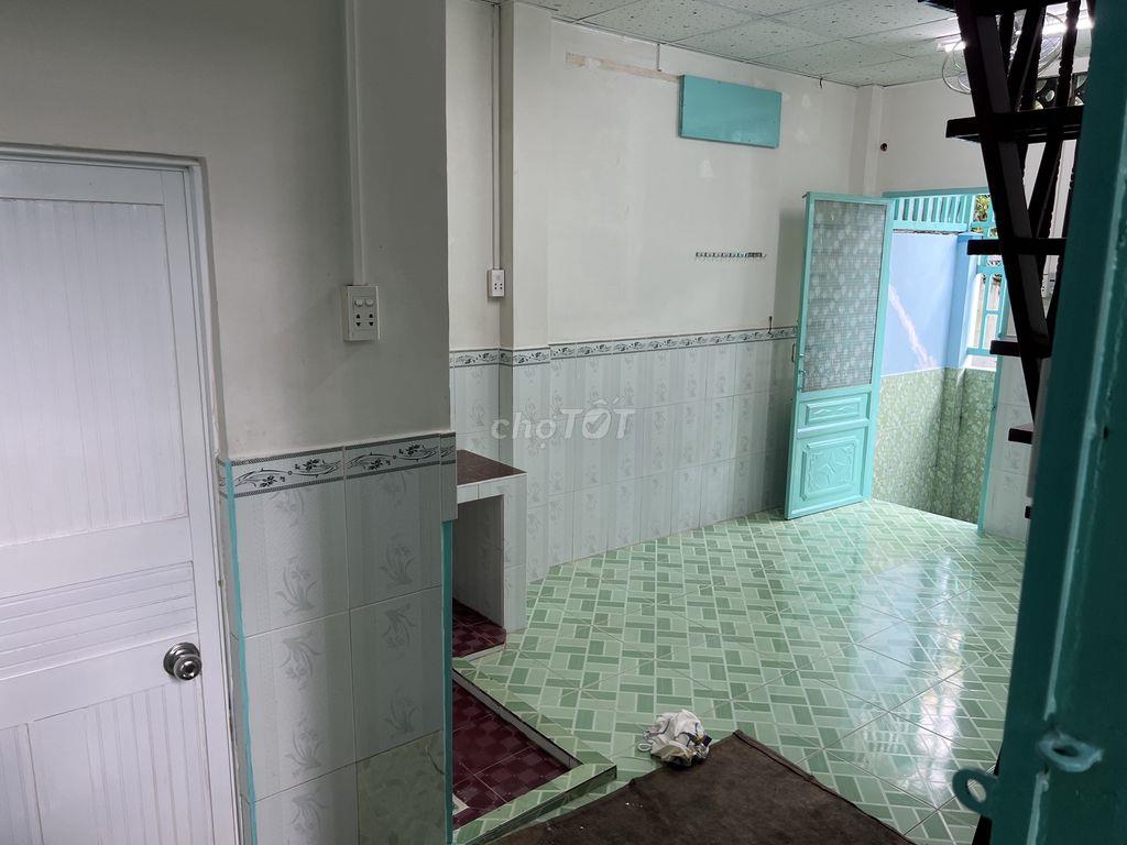 Cho thuê nhà trọ khu vực chợ Thủ Đức