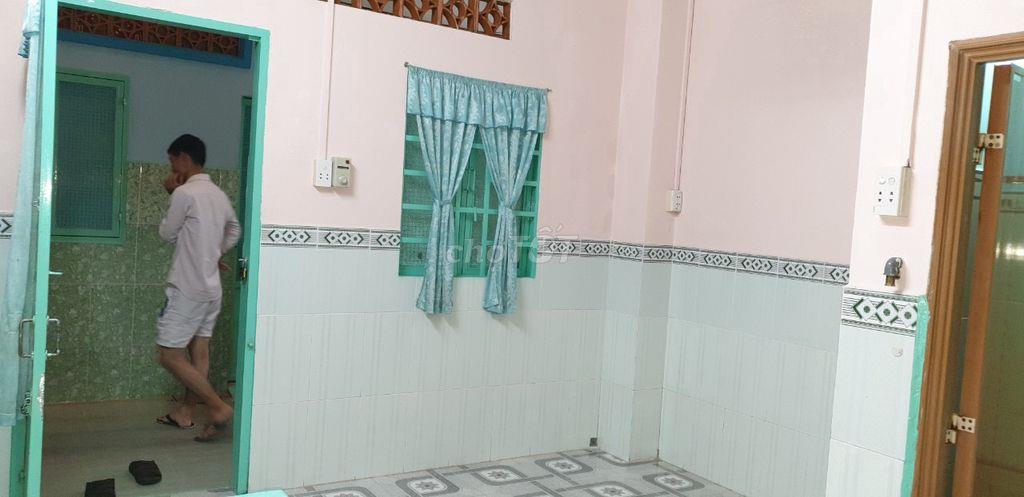 Cho thuê nhà trọ khu vực chợ Thủ Đức