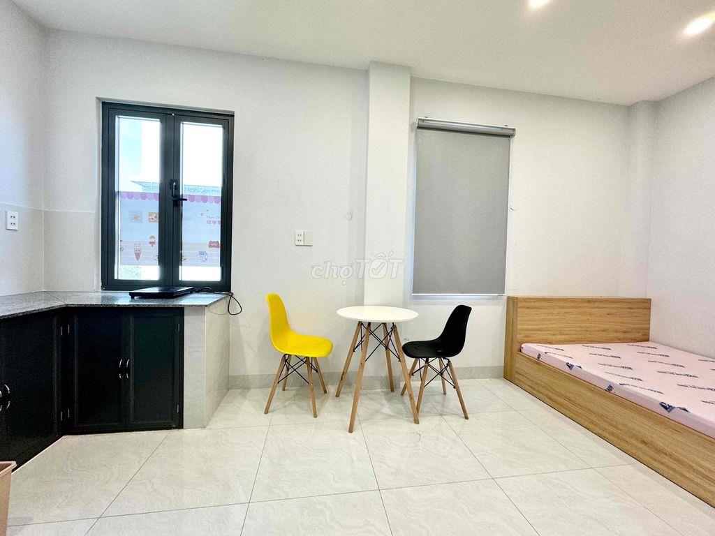CHDV FNT KHU BIỆT THỰ QUẬN 2- Ở 2 NGƯỜI