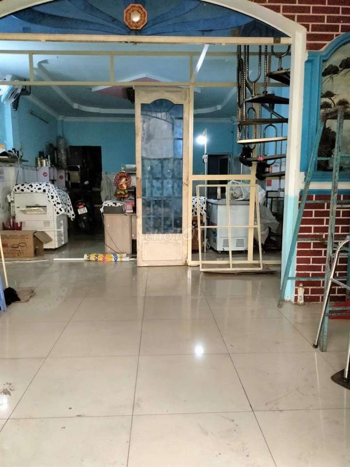 phòng giá rẻ 