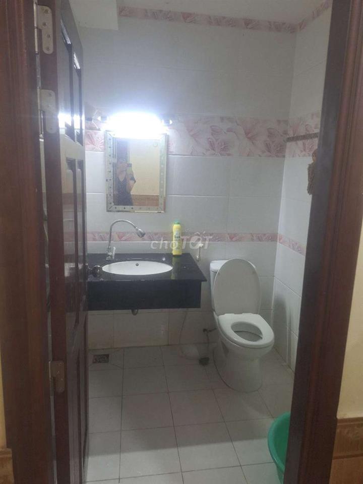 đầu tháng 8 có phòng đẹp