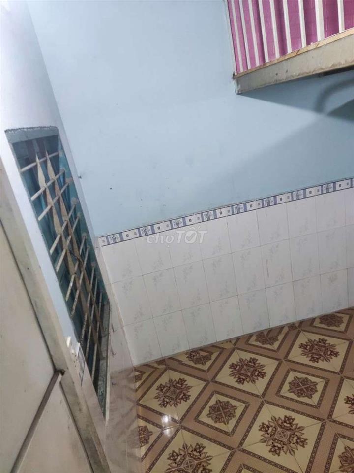 phòng trọ có gác 12m2 giá rẻ