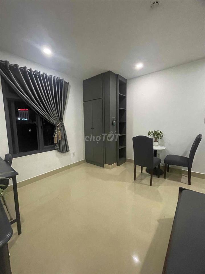 Phòng trọ cao cấp và an ninh ngay trung tâm gần trường Đại học, ST