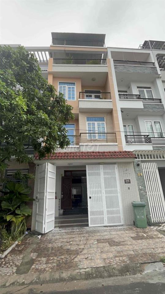 kí Túc Xá Quận 2