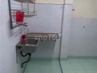Mình cần pass lại trọ cuối tháng 8 này 2tr5 Điện 3k5 Nước 50k/ng Inter
