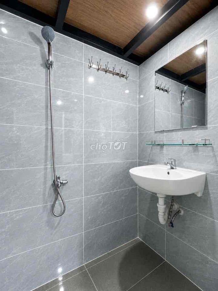 TÌM 1 NỮ Ở GHÉP PHÒNG 3 NGƯỜI (đã có 2 người) gần spkt
