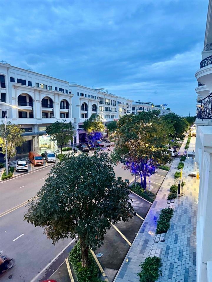 mới xây 5 pn full noi thât cho sinh vien - di làm thuê