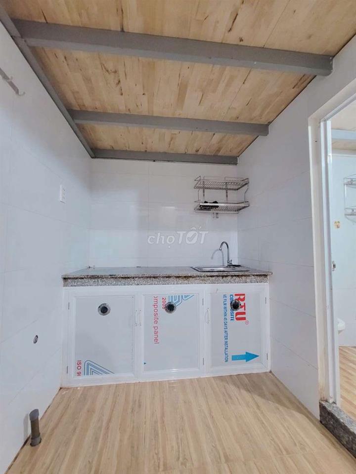 Phòng mới, ở được ngay gần Cầu Vượt Linh Xuân