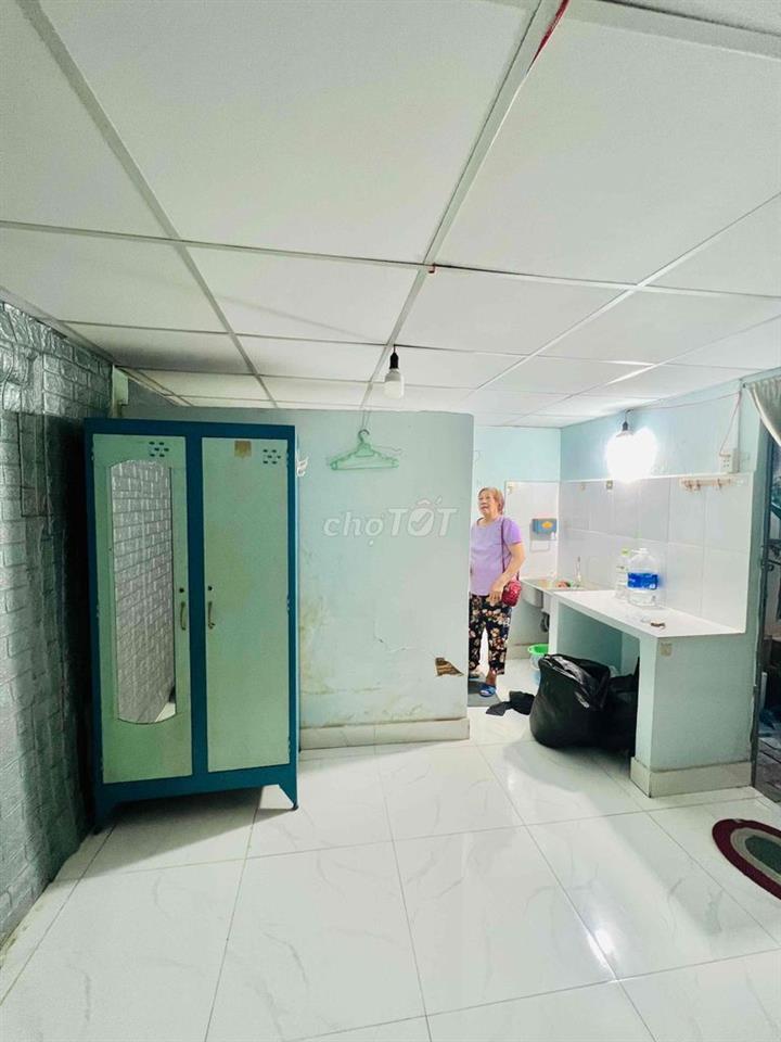 Phòng trống cho thuê tại Chung cư Bộ Công An Quận 2 – Chỉ 3 triệu/