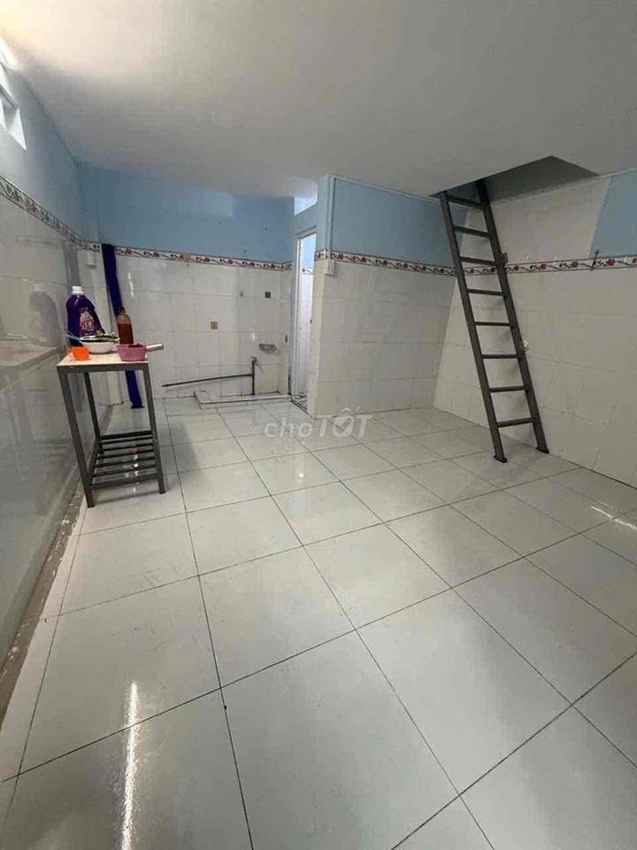 phòng trọ 36 m2, an ninh, yên tĩnh, có camera an ninh