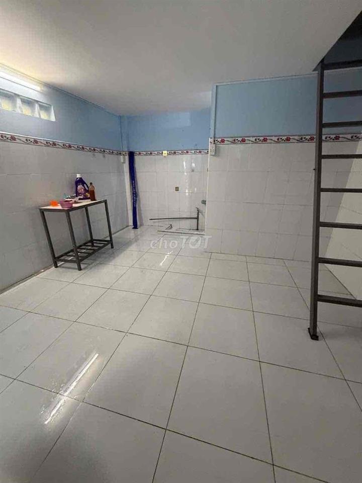 phòng trọ 36 m2, an ninh, yên tĩnh, có camera an ninh