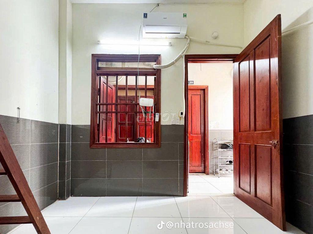 Mình trống phòng ở gần 578 Lê Văn Việt - khu Công Nghệ Cao
