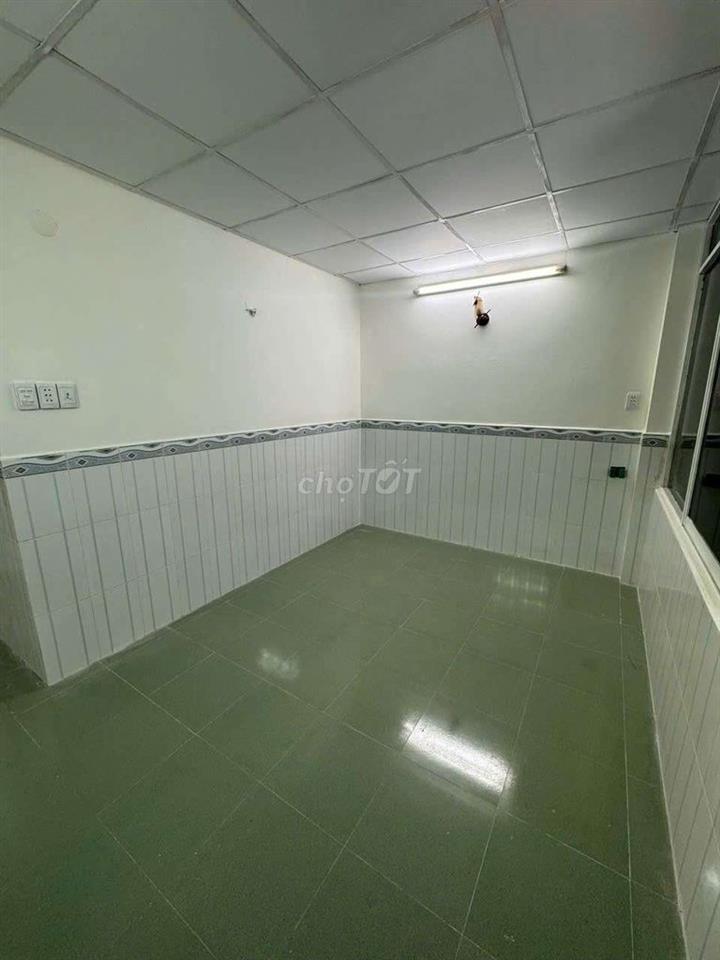 Cho thuê nhà nguyên căn hẻm xe hơi