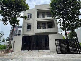 Pass phòng trọ đối diện Gobal City