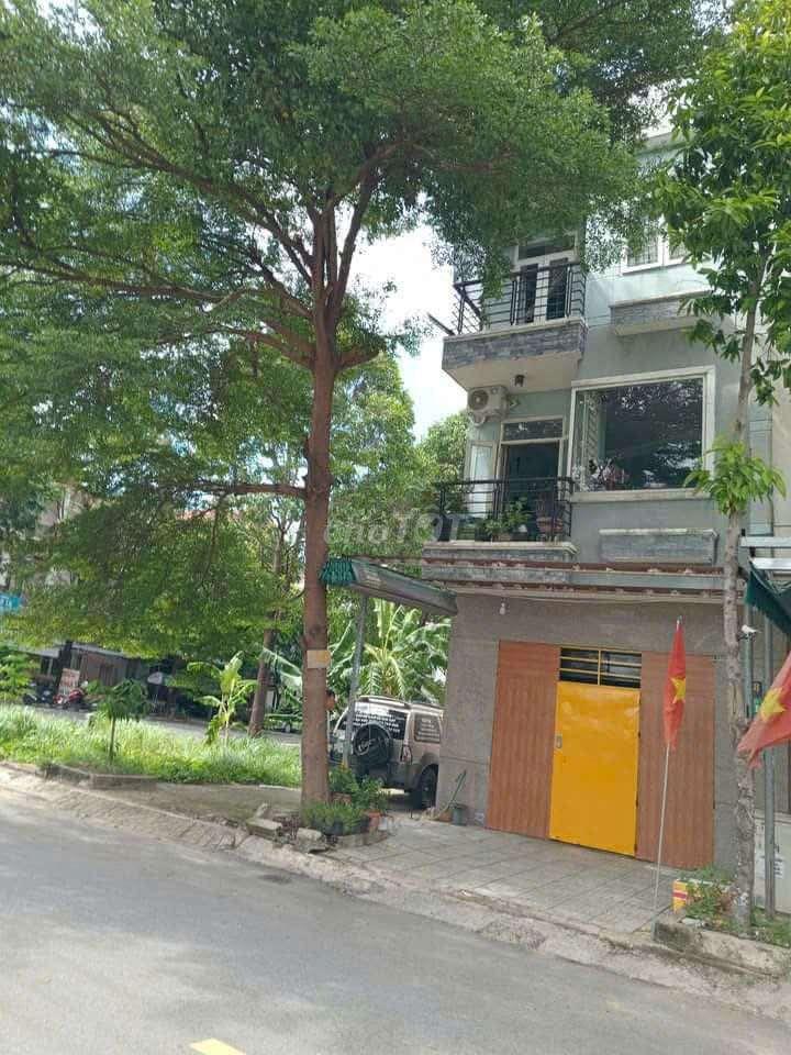Cho thuê chổ ở, dành cho sinh viên và nhân viên văn phòng.